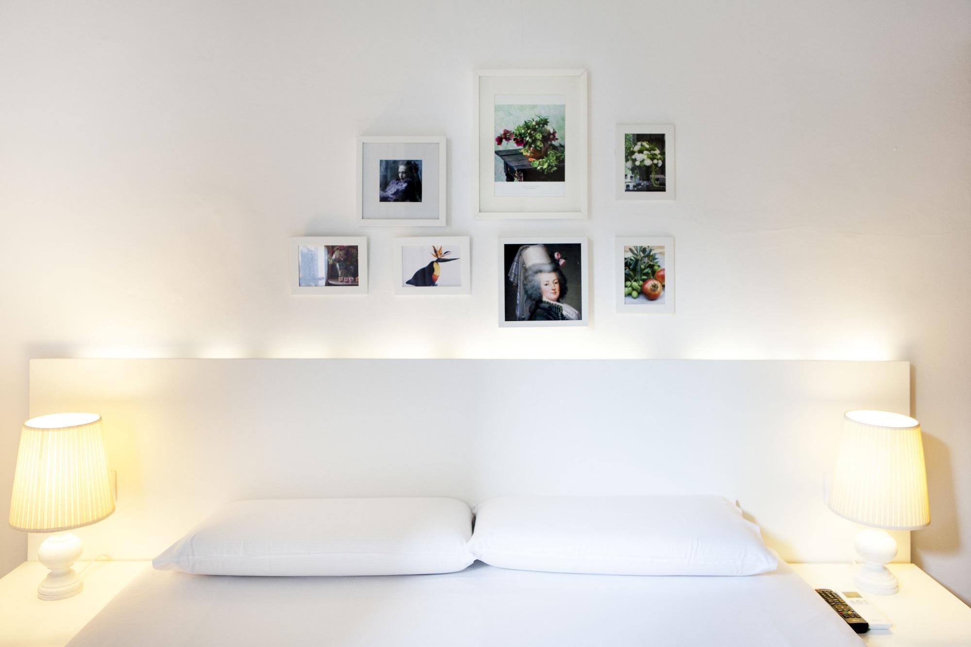 Ramblas Apartments Барселона Екстериор снимка