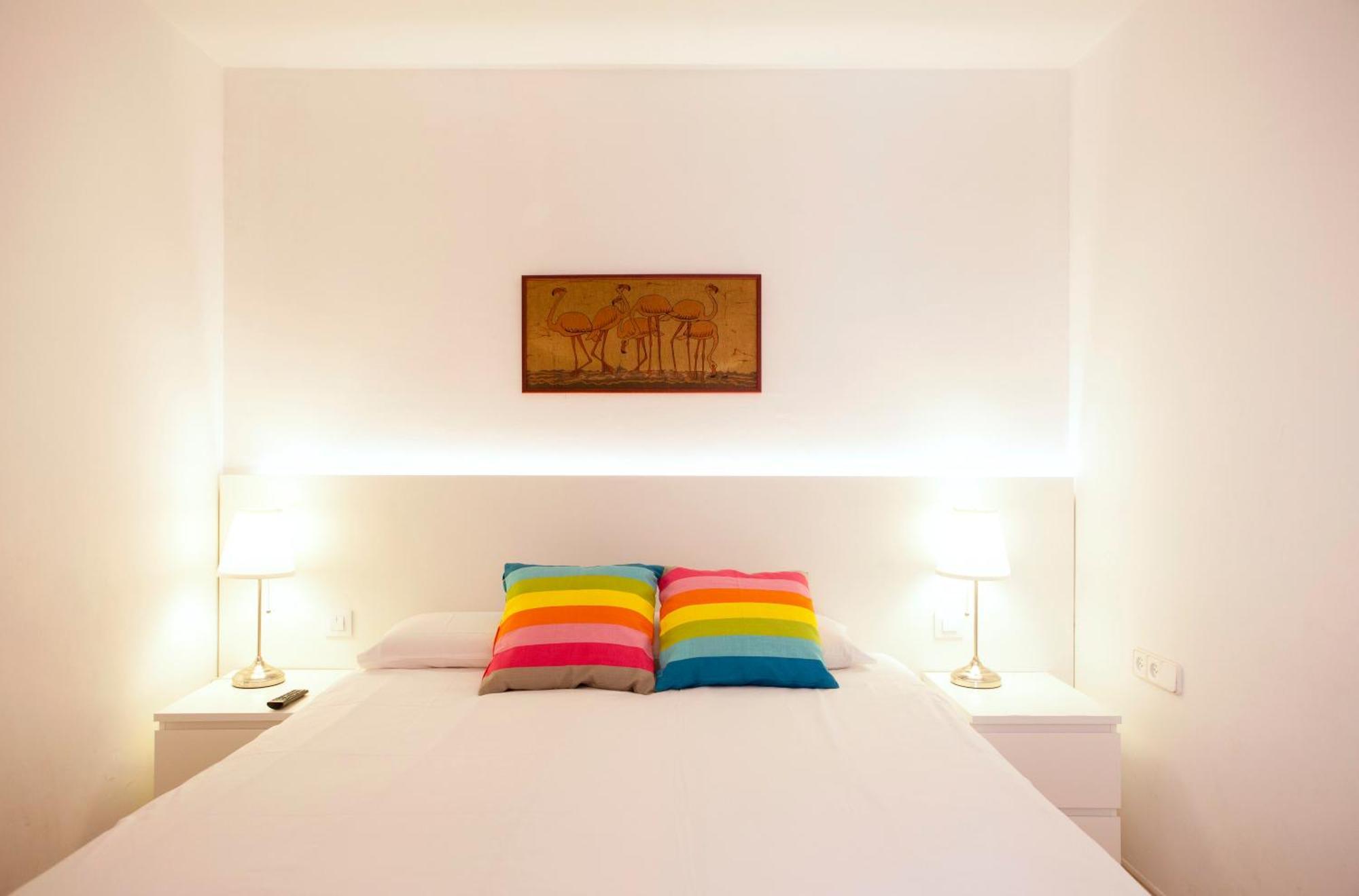 Ramblas Apartments Барселона Стая снимка